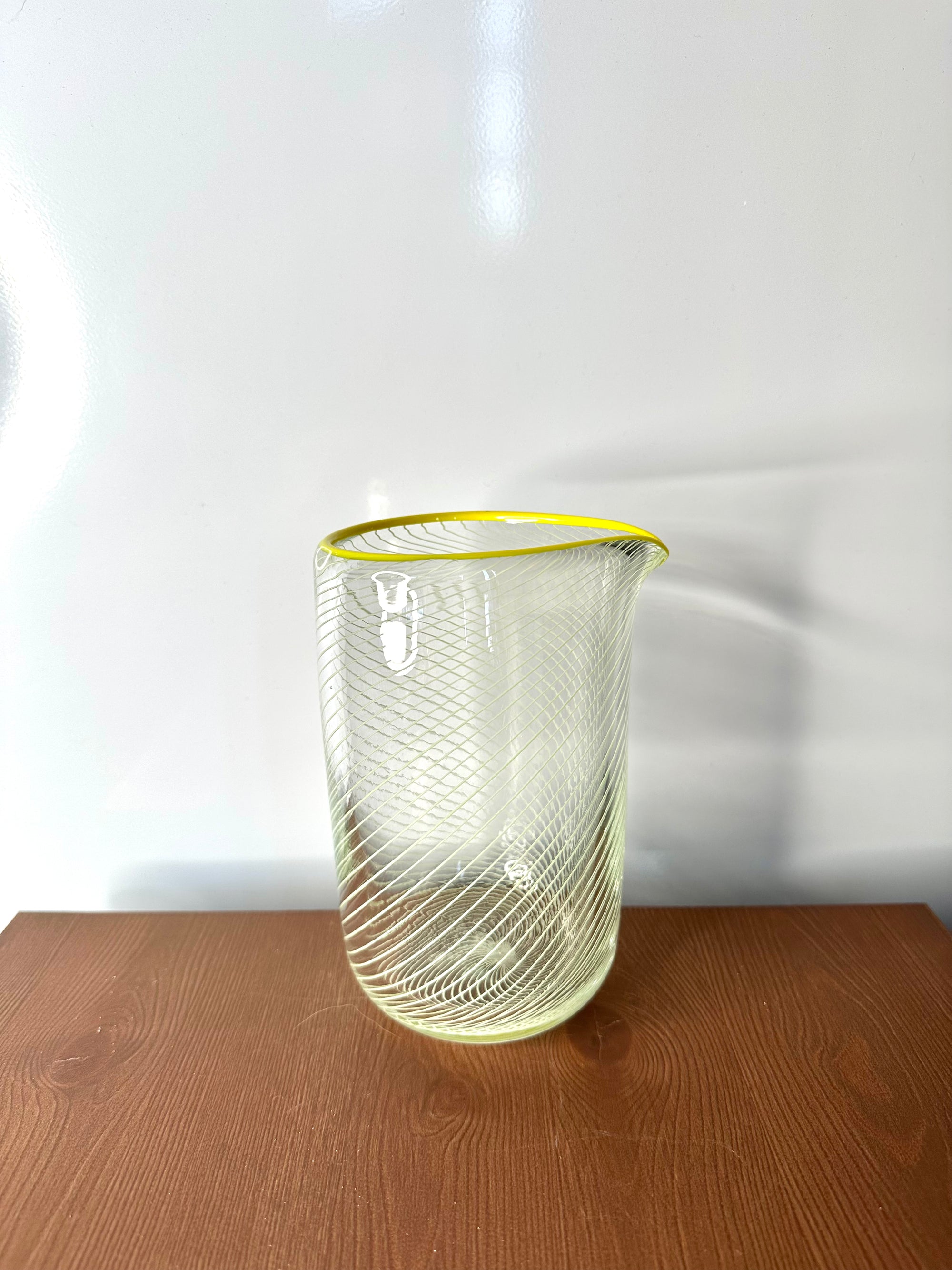 Dual Color Mixing Glass by Robin Mix