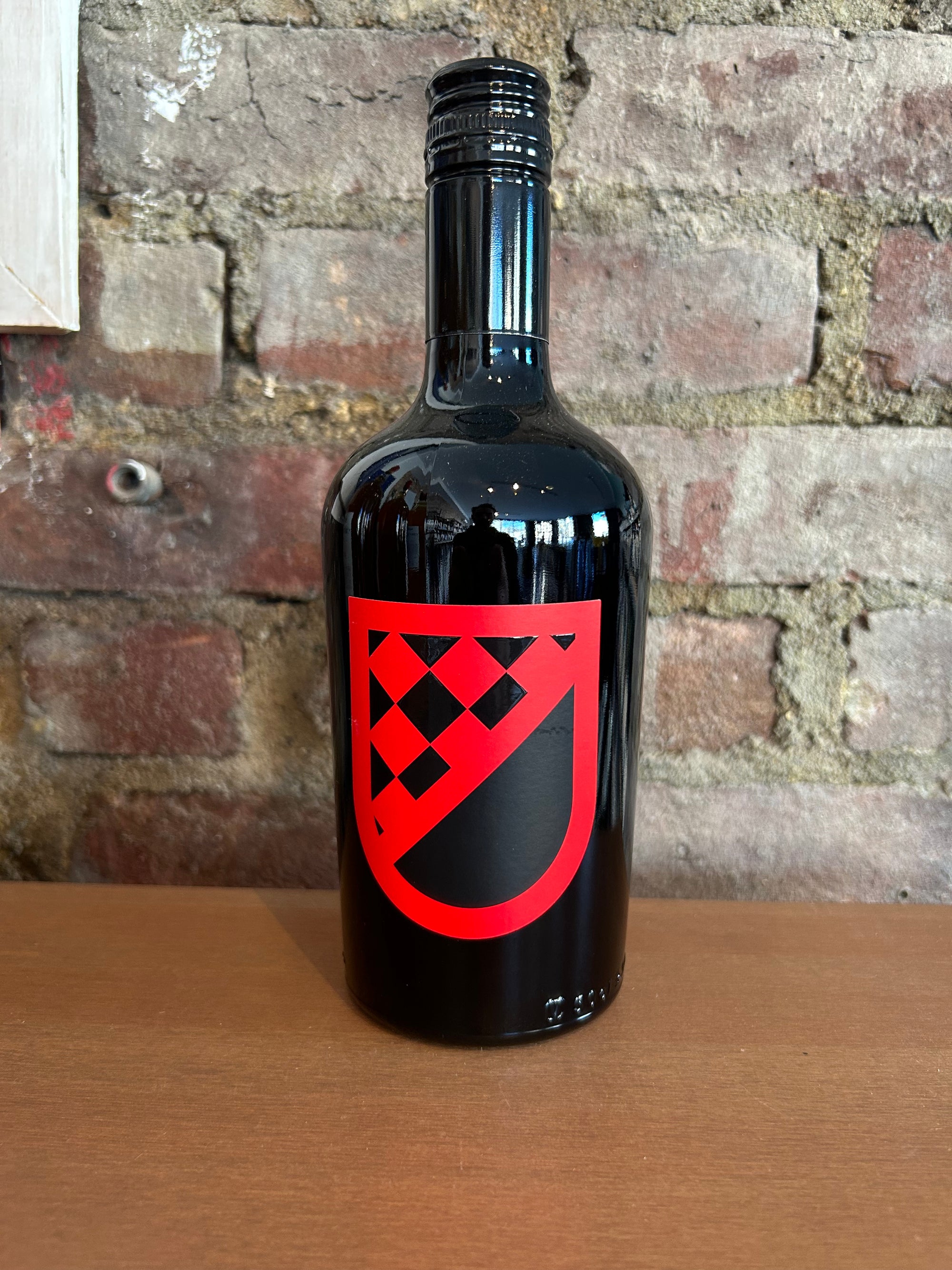 Lucchetti, Sour Cherry Wine NV (Marche, Italy) 500ml