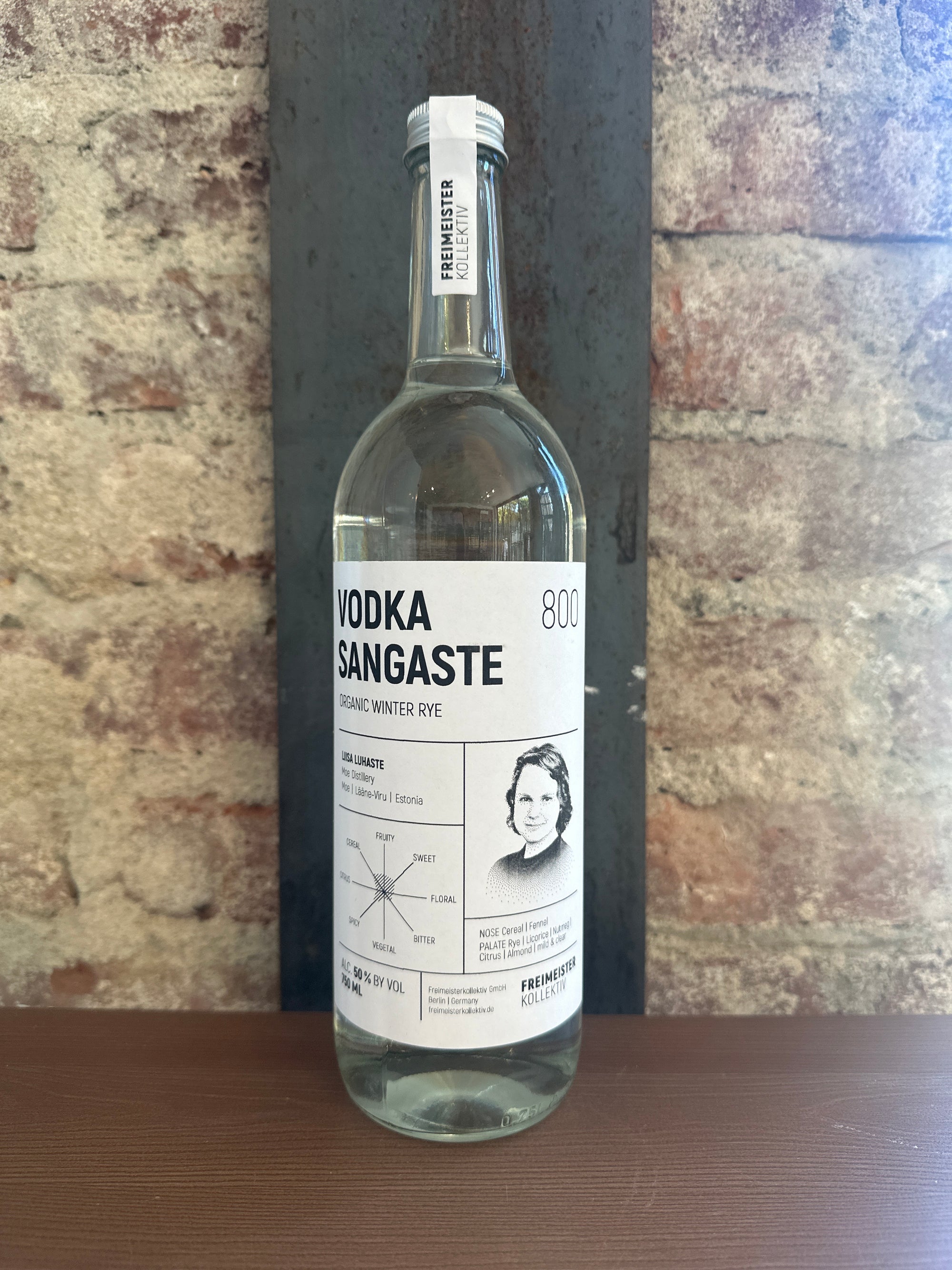 Freimeister Kollektiv, Vodka Sangaste 800 (Estonia)