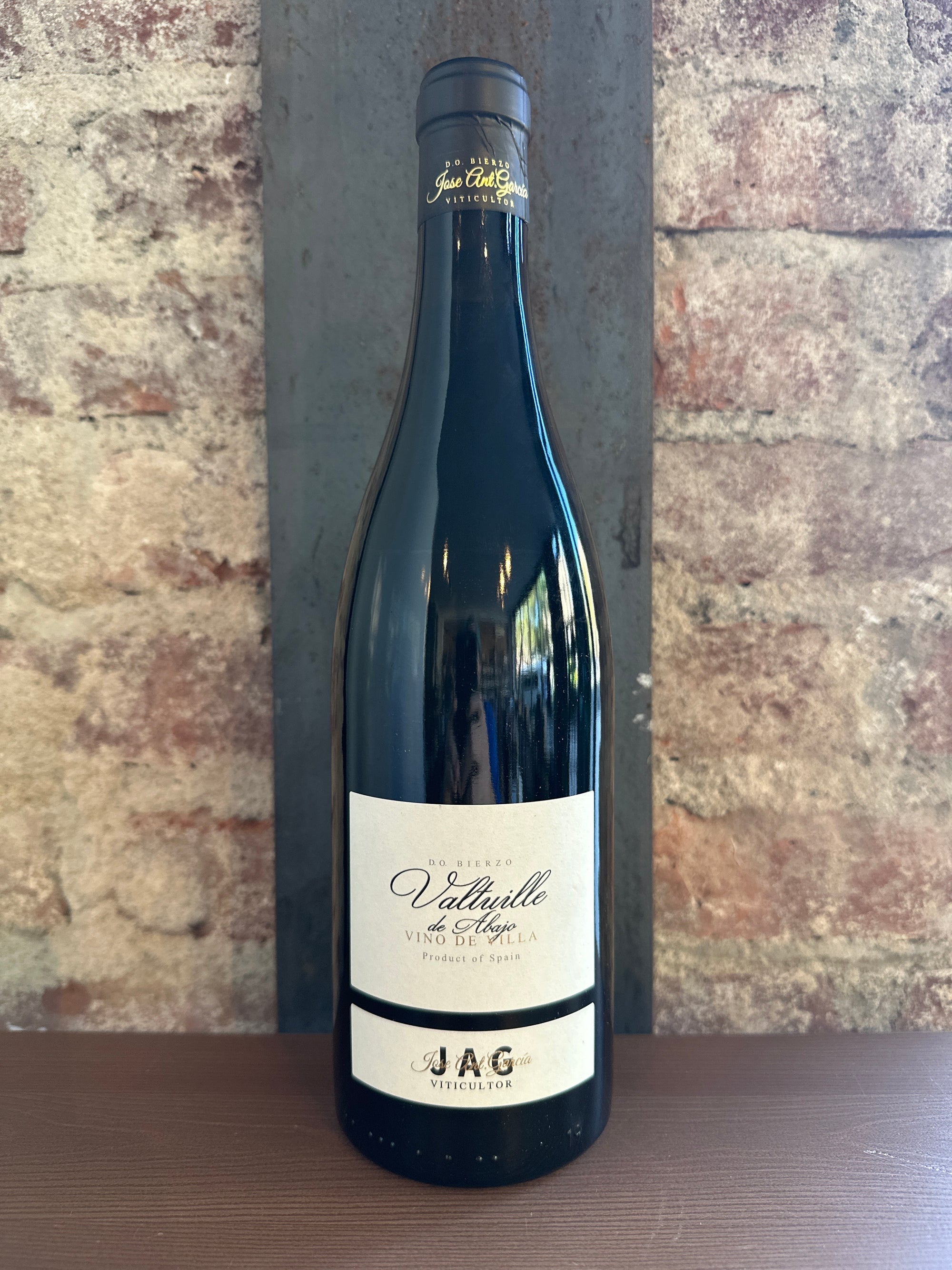 Jose Antonio Garcia, "Valtuille de Abajo" Vino de Villa 2020 (Bierzo, Spain) 750ml