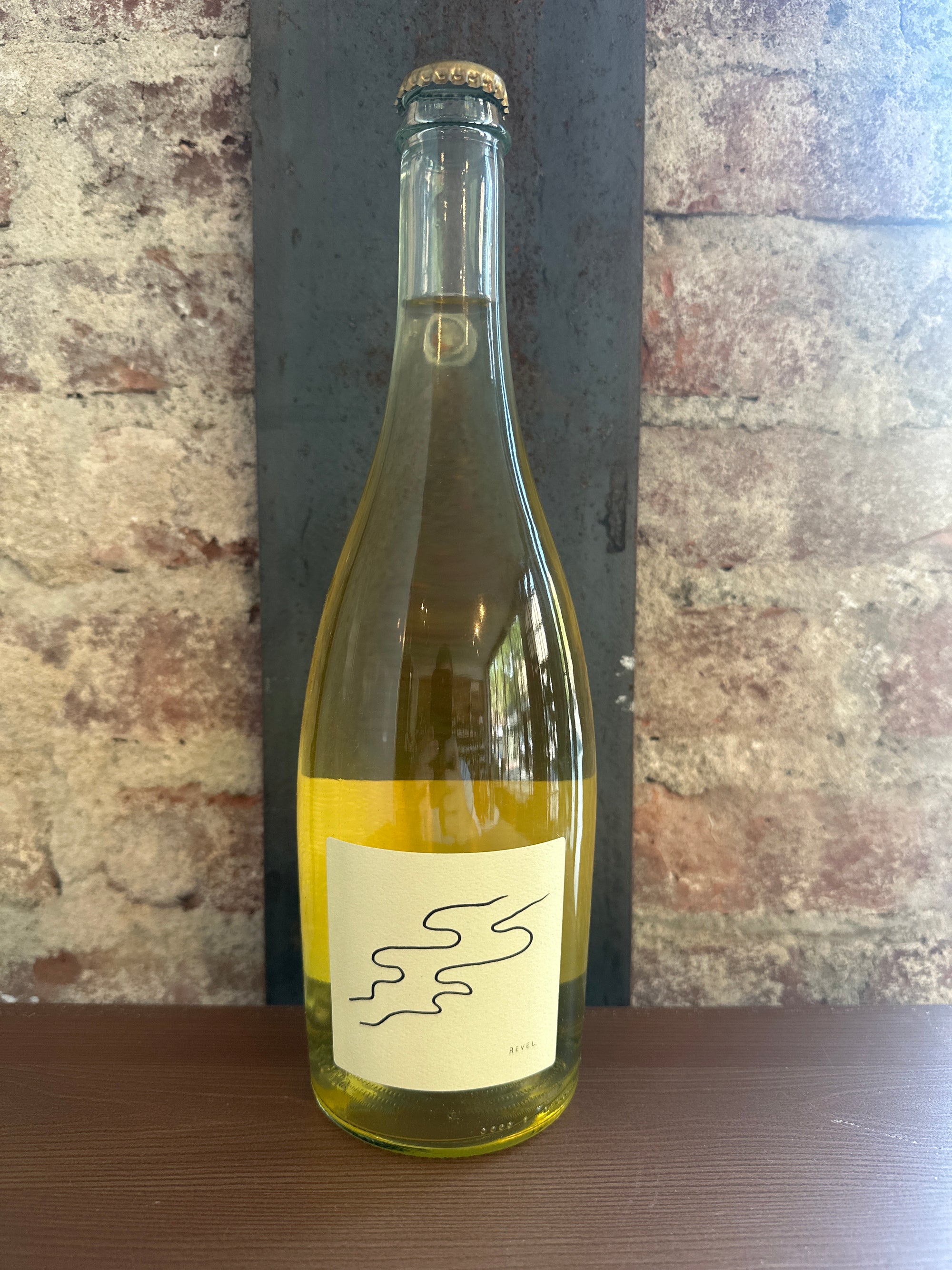 Revel Cider, "Line Drawing" 2025 (Canada) 750ml