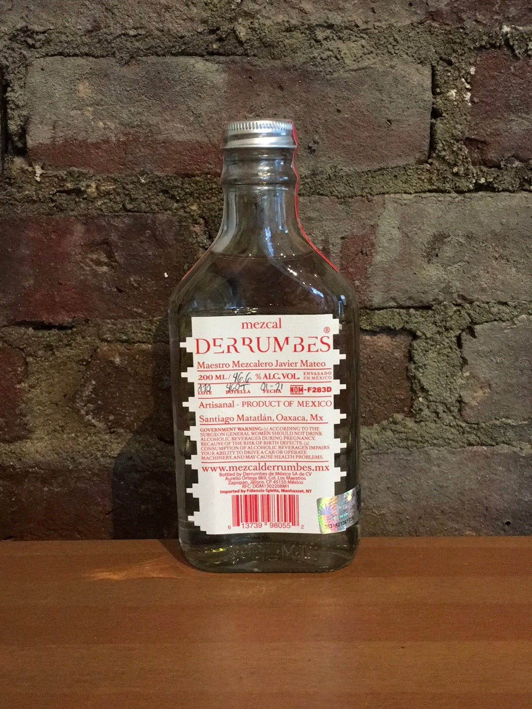 Derrumbes, Oaxaca Joven Mezcal (Mexico) 200ml Flask