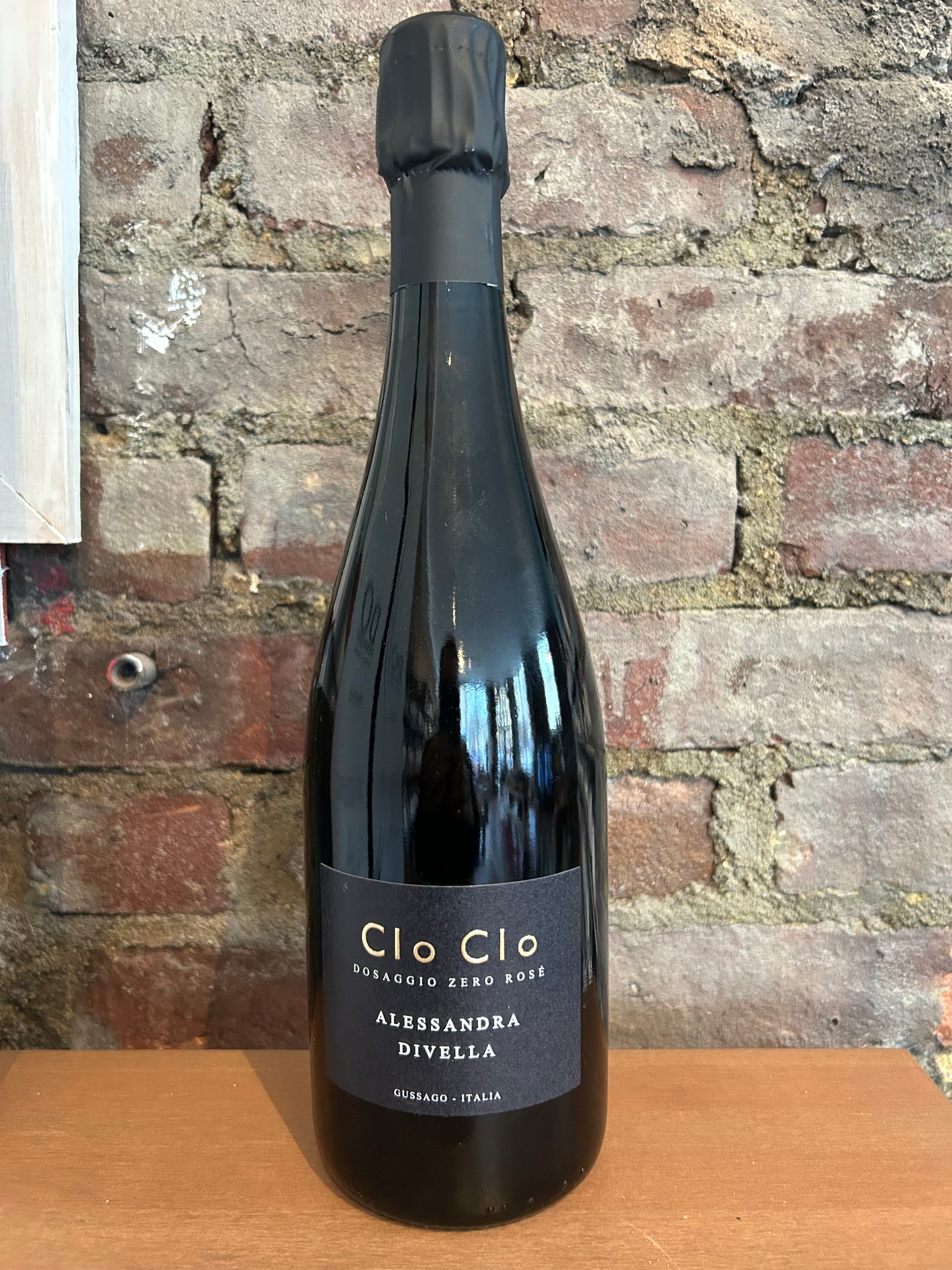Alessandra Divella, Clo Clo Rosé NV (Franciacorta, Italy) 750ml