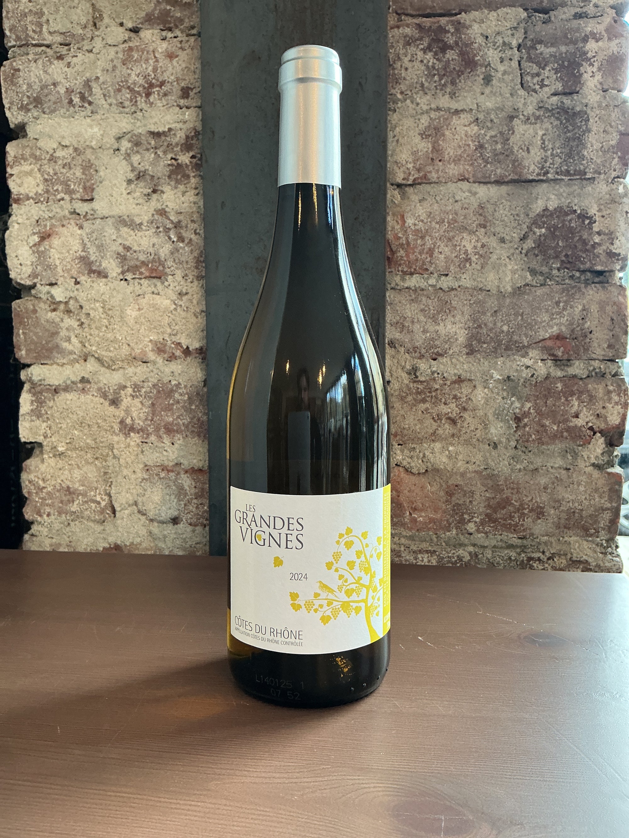 Les Vignerons D'Estezargues, Grandes Vignes Blanc 2024 (Rhone Valley, France) 750ml