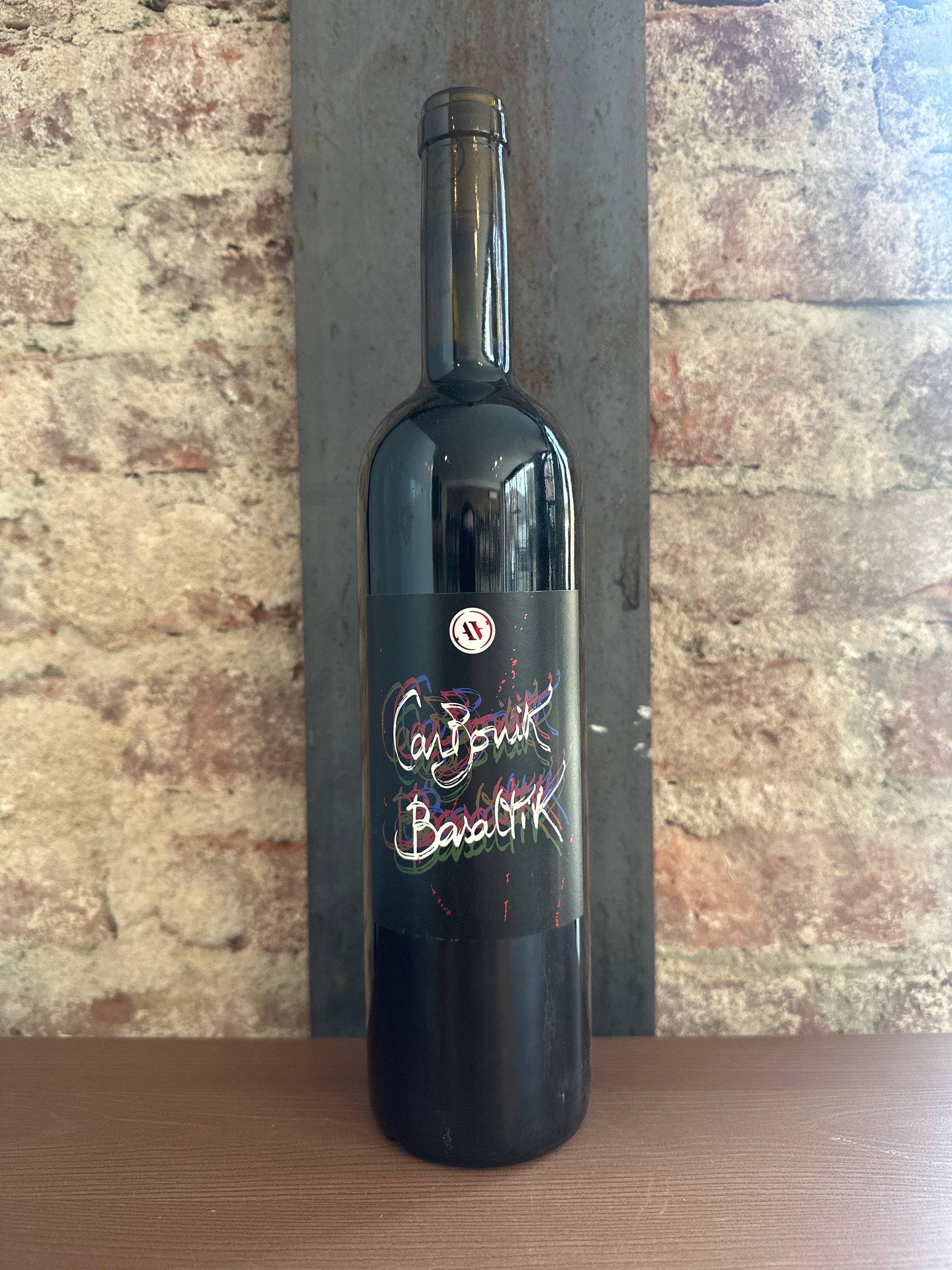 Domaine Arsac, Syrah "Carbonik Basaltik" 2021 (Ardeche, France) 750ml