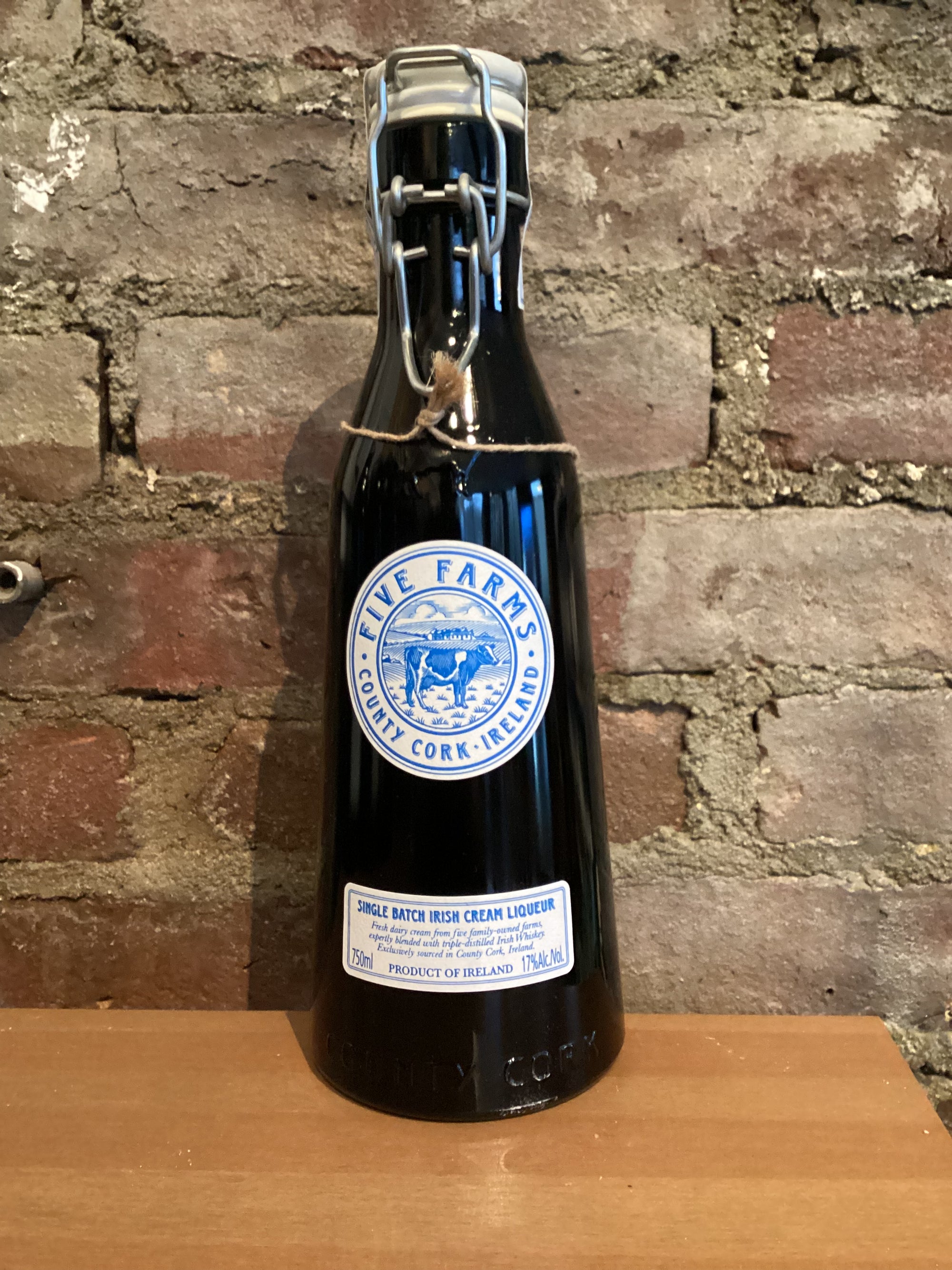 Five Farms Irish Cream Liqueur (Cork, Ireland) 750ml