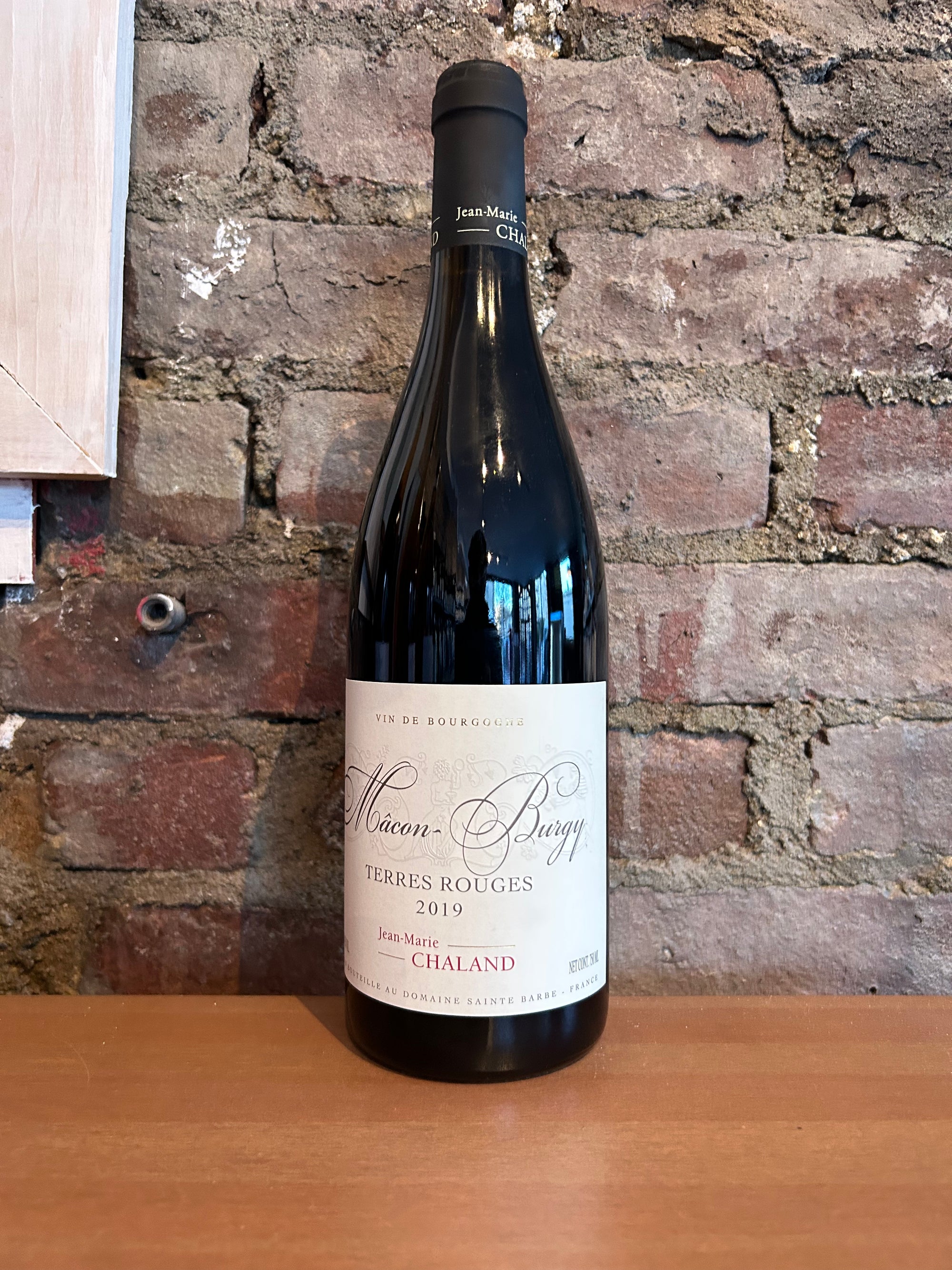 Jean Marie Chaland, Macon-Burgy "Terres Rouges" 2019 (Beaujolais, France) 750ml