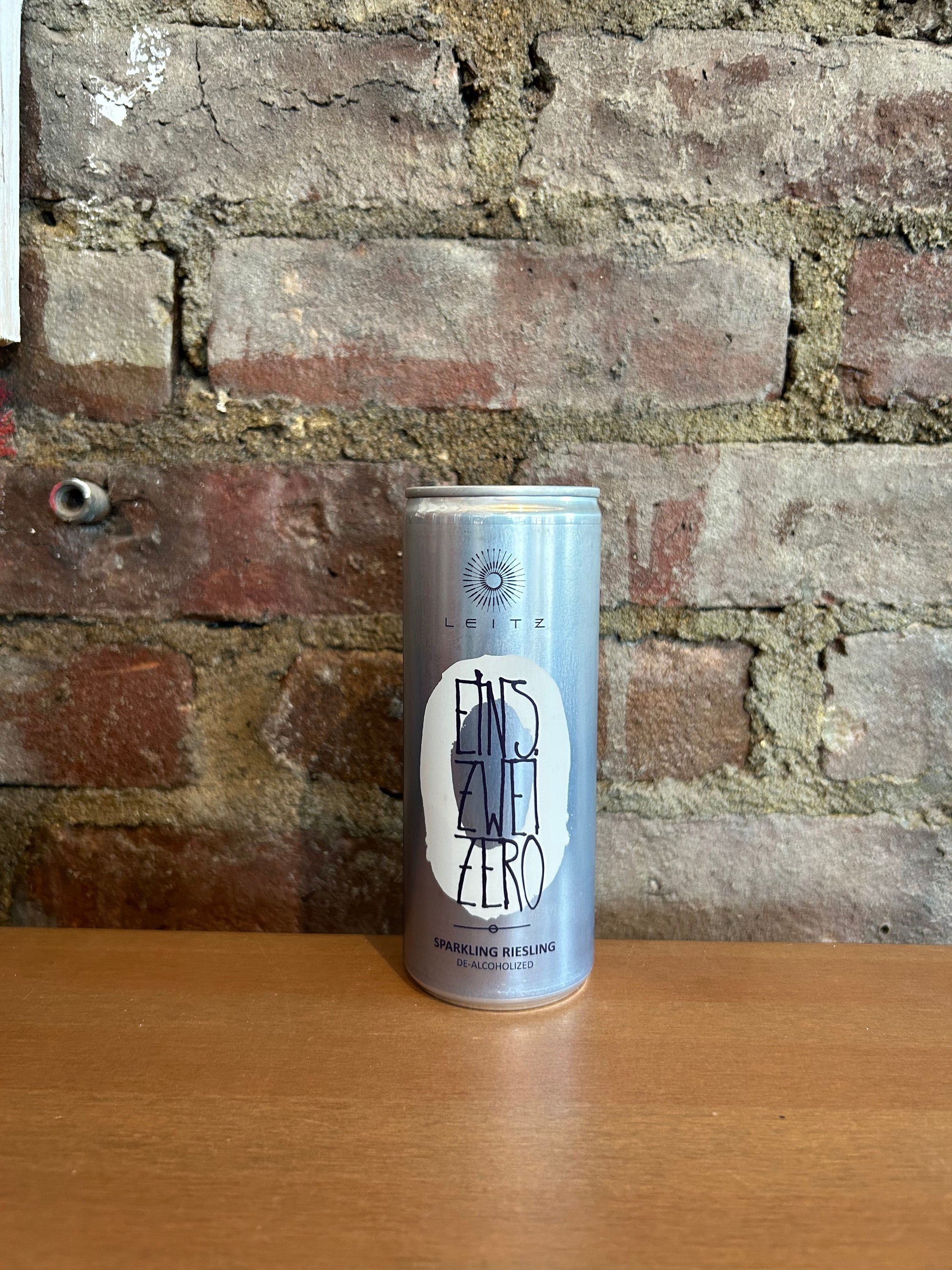 Weingut Leitz, "Eins Zwei Zero" Alcohol Removed Riesling NV (Germany) 250ml CAN